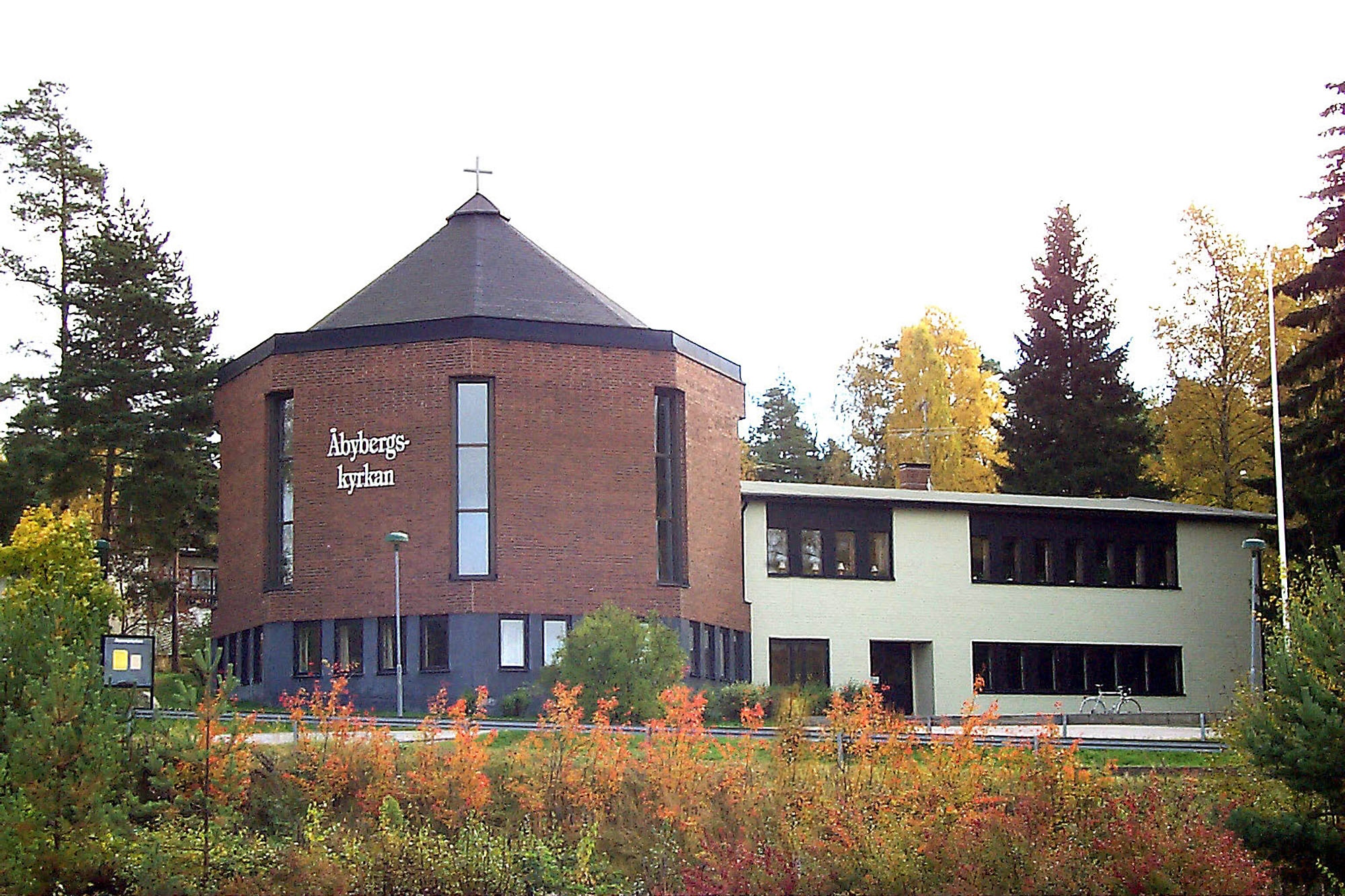 Åbybergskyrkan från utsidan