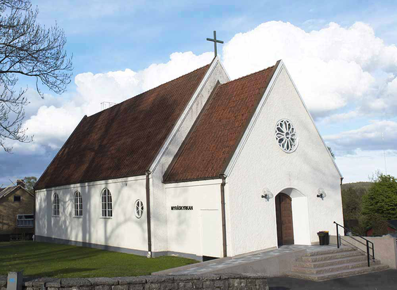 SOMMARGUDSTJÄNSTER TILLSAMMANS MED MYRÅSKYRKAN