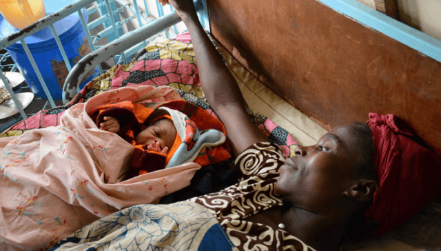 Tänd ett ljus för säkra förlossningar