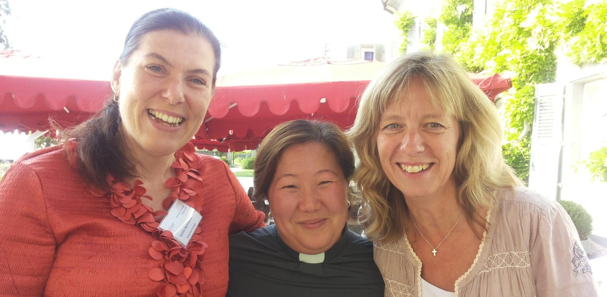 Gunilla Ikponmwosa tillsammans med Jennie Nordin och Helena Frankson från Svenska Kyrkan som också deltog i kursen.