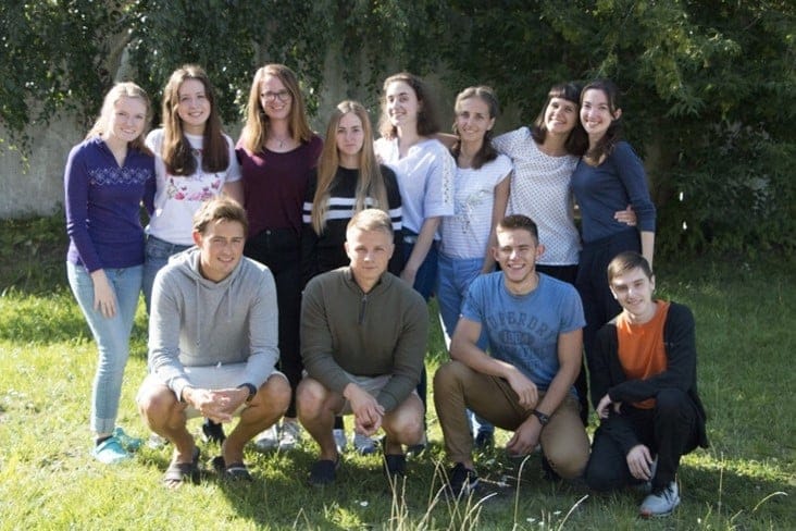 Engelskledare på barn- och ungdomsläger