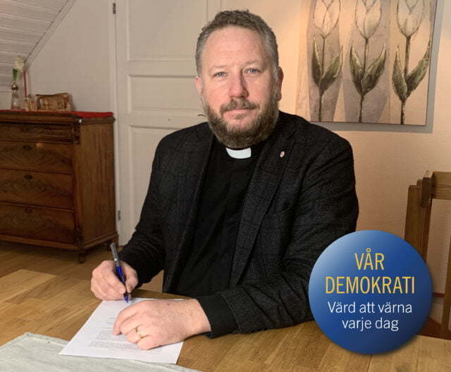 Equmeniakyrkan undertecknade demokratideklarationen
