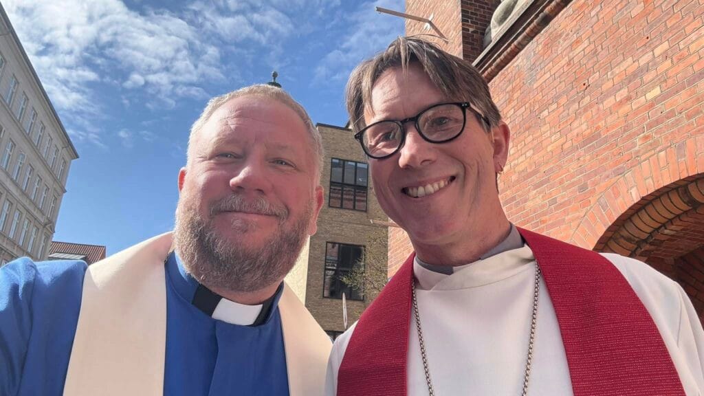 Vår regionala kyrkoledare Lasse Svensson tillsammans med Knut Refsdal - nyvald Biskop inom UMC